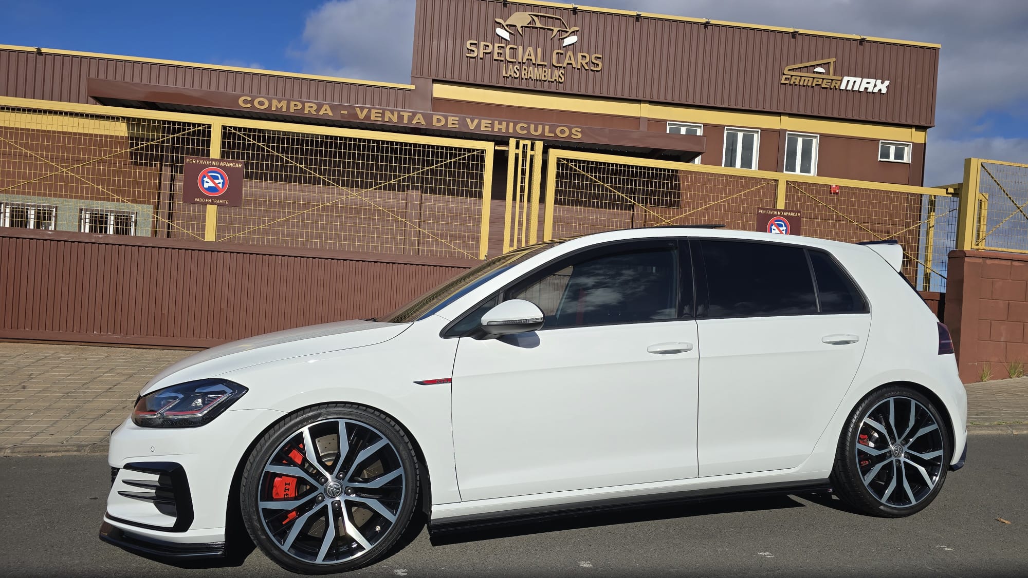 VOLKSWAGEN GOLF GTI PERFORMANCE 2.0TSI 245CV DSG