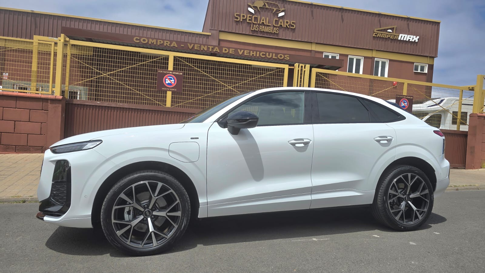 AUDI Q3 SPORTBACK E-HYBRID BLACK LINE 272CV