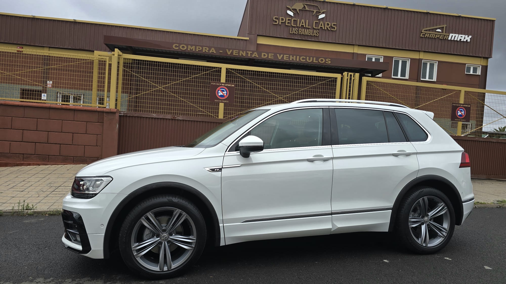 VOLKSWAGEN TIGUAN 1.5 TSI 150CV DSG R-LINE